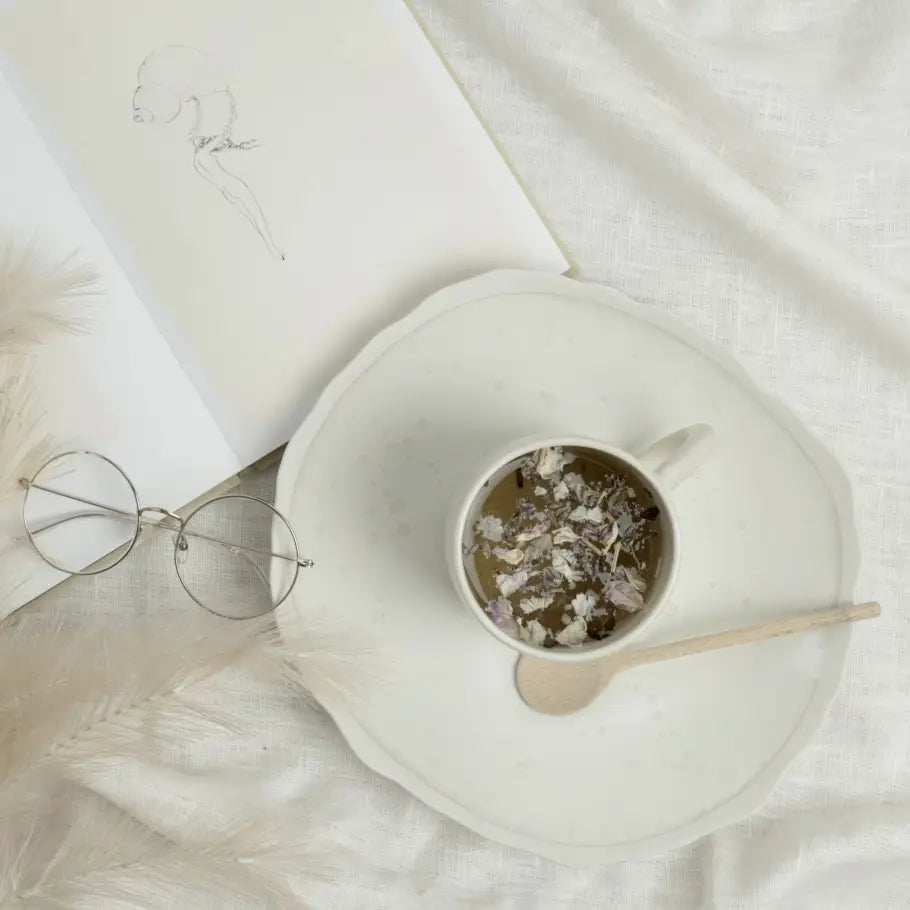 Biologische kruidenthee voor de bevalling